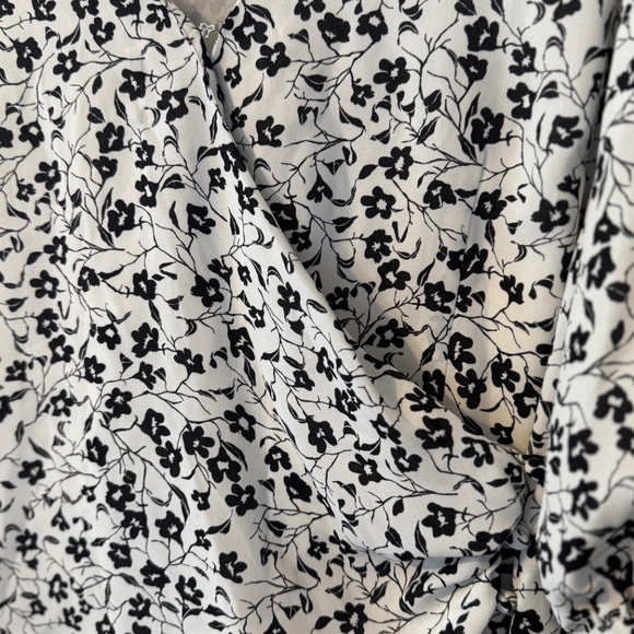 ASTR the Label blouse - Picture 4 of 6